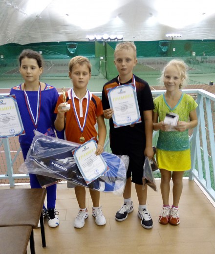Детский турнир на призы теннисного клуба «Пироговский» (8-10 лет)